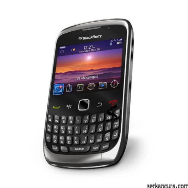 BlackBerry Curve 3G_1