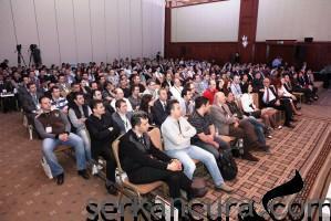 1336045554 SQL Server2012 299x200 İş Kritik Uygulamalar SQL Server 2012 Güvencesi Altında   Resim
